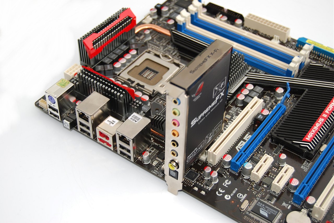 Asus Maximus II Formula motherboard review Photo Gallery - TechSpot
