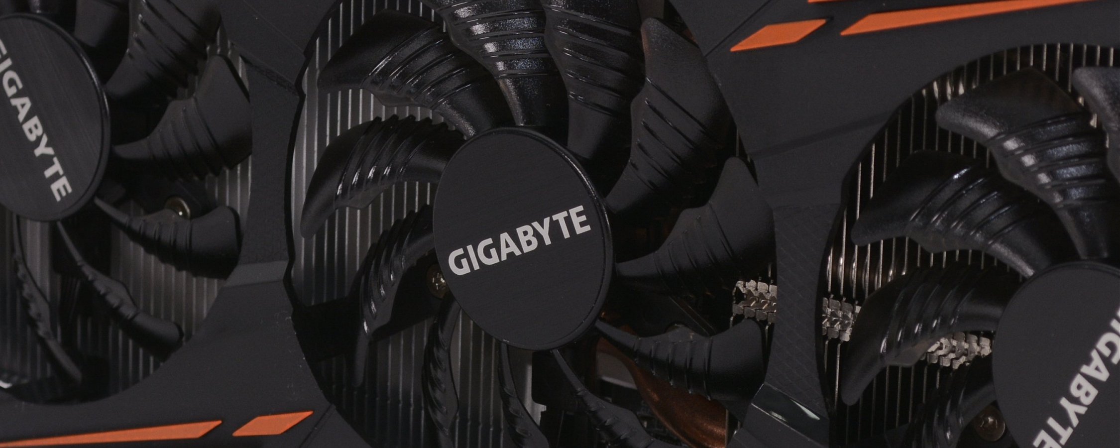 استعراض Gigabyte GeForce GTX 1080 G1 للألعاب 3