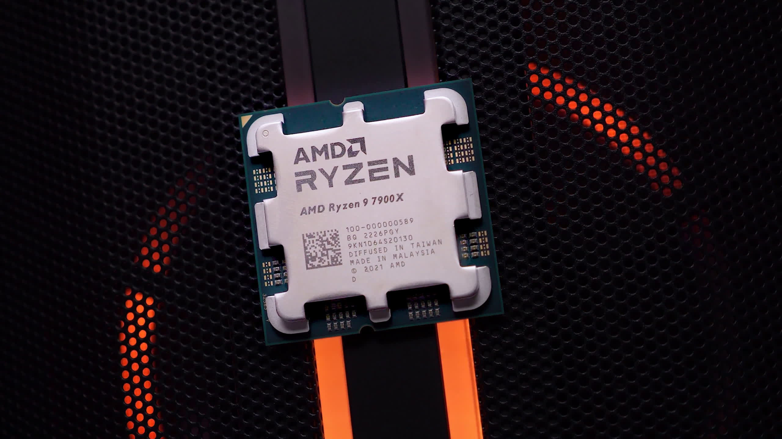 Zen 4 CPU prices fall dramatically, Ryzen 9 7950X is now down to $554