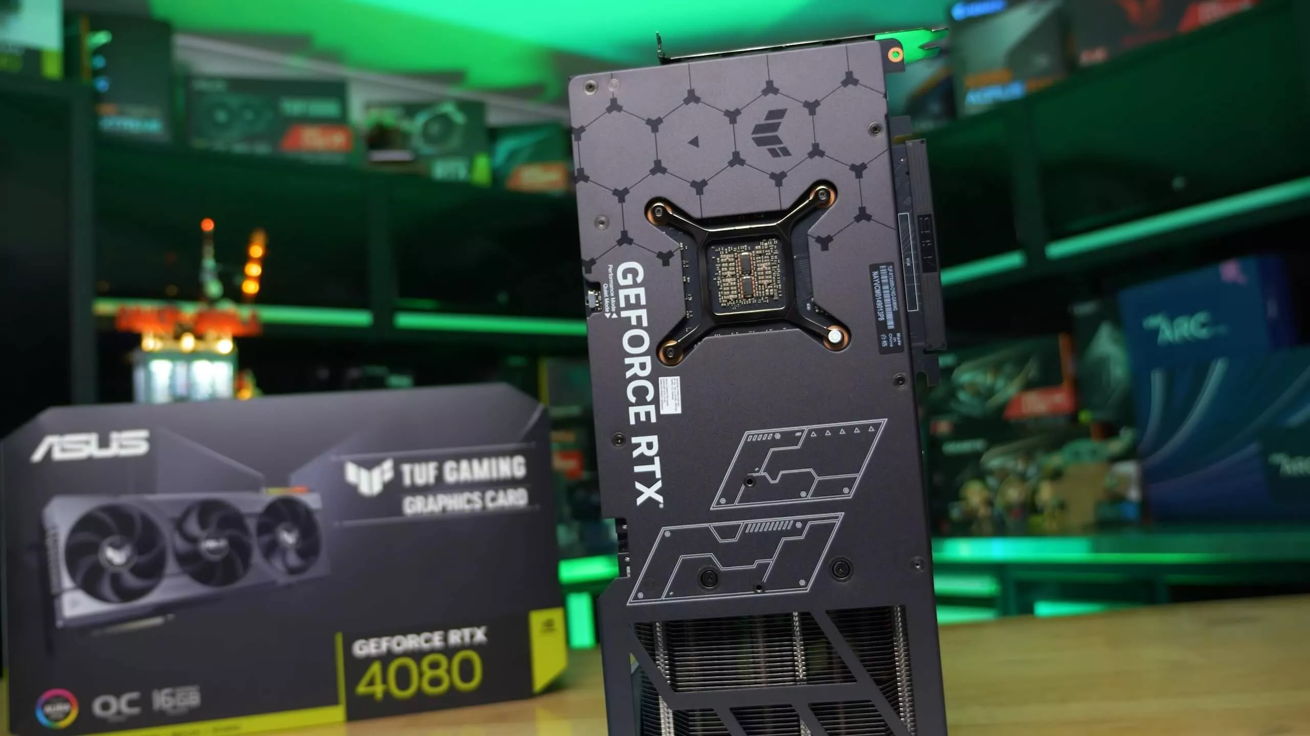 Scalpers are struggling to sell the RTX 4080 above MSRP, but outlets would possibly maybe possibly no longer let them return the playing cards thumbnail