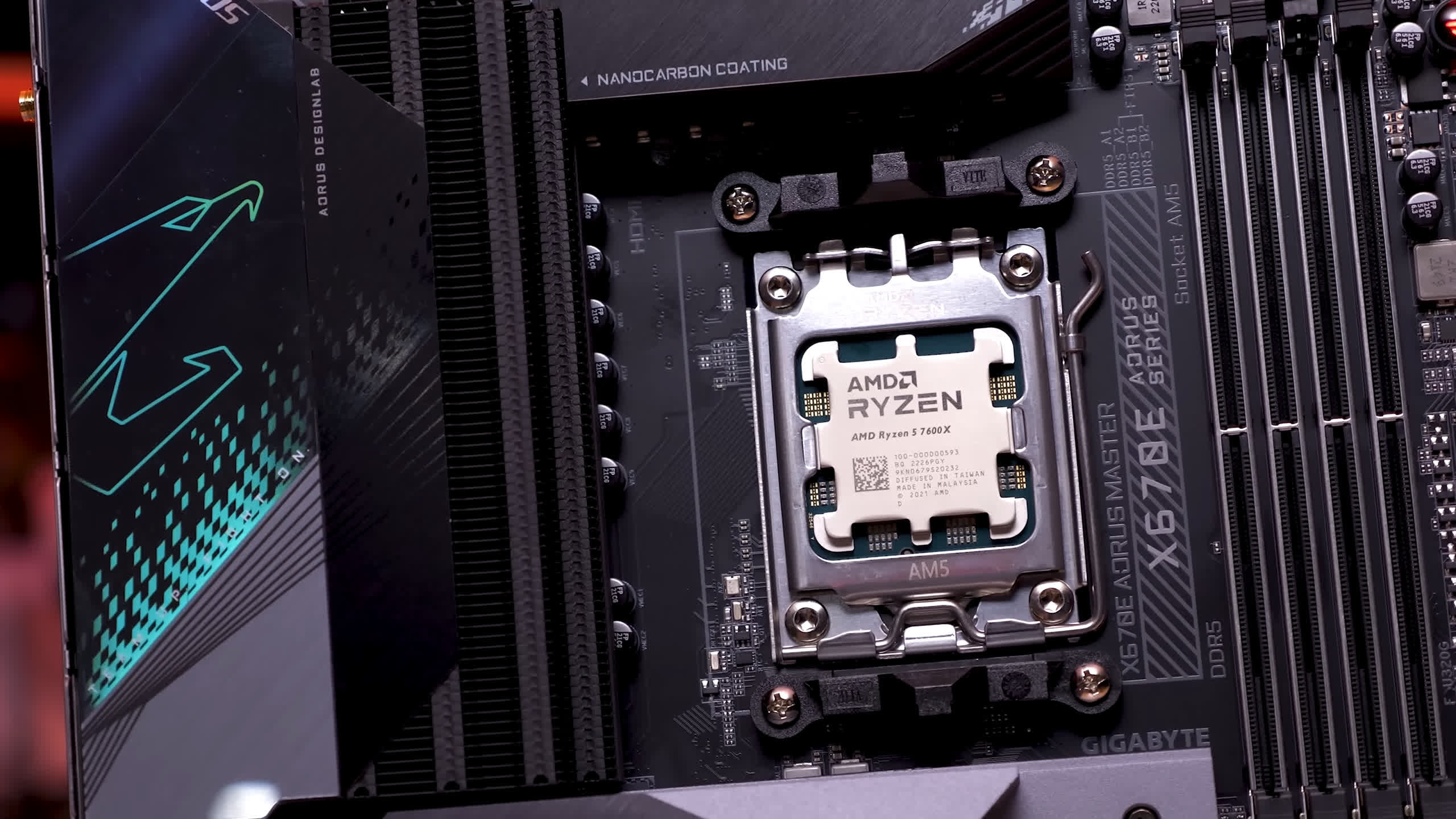 AMD Ryzen 7000 Zen 4 CPU sales are tiny compared to Zen 3
