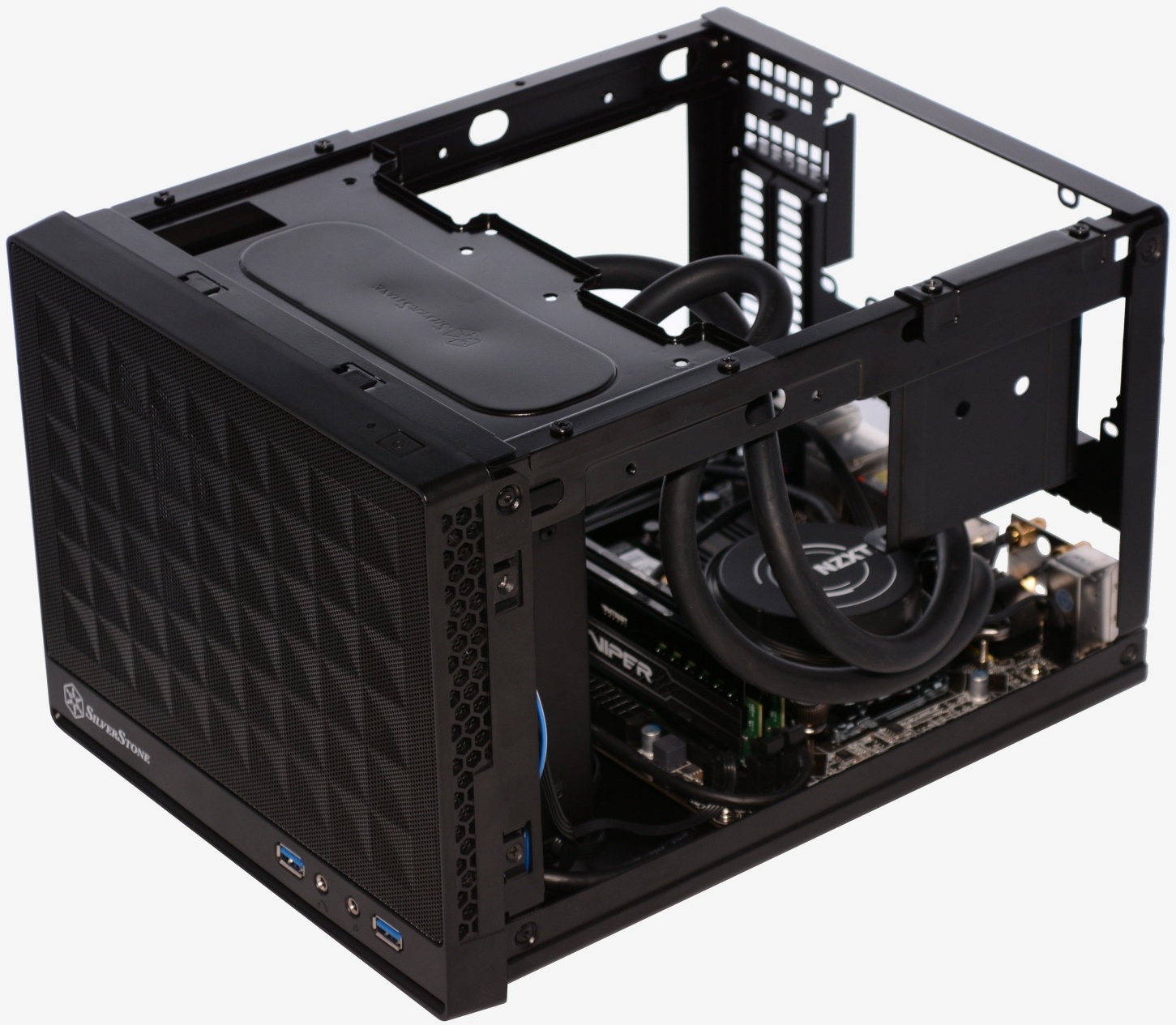 Silverstone Sugo SG13 Mini-ITX Case Review > Installation 