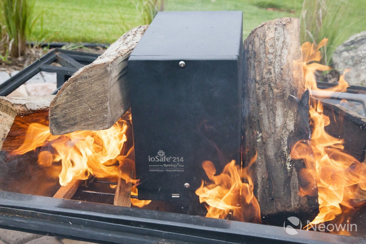 Neowin: Fire and water, ioSafe 214 NAS review