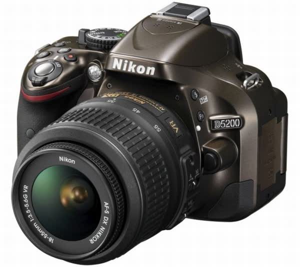 Nikon D5200 Reviews, Pros and Cons, Price Tracking | TechSpot