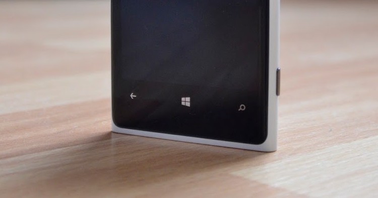 Rumor: Windows Phone 8.1 will kill hardware back button