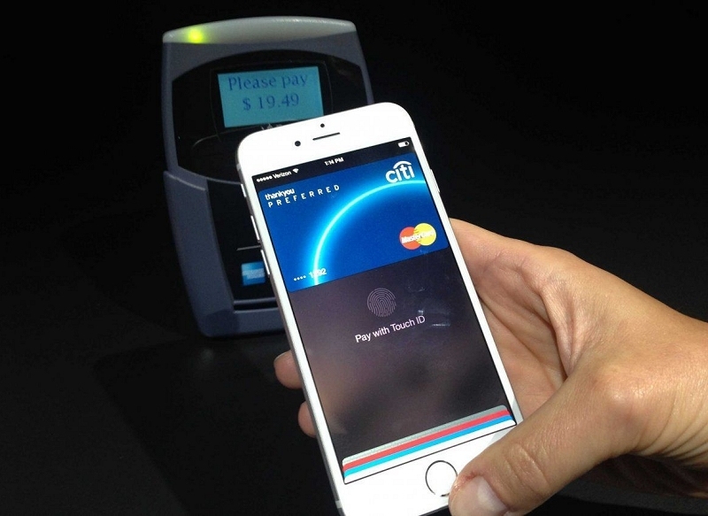 Apple to restrict NFC chip access in iPhone 6 to Apple Pay