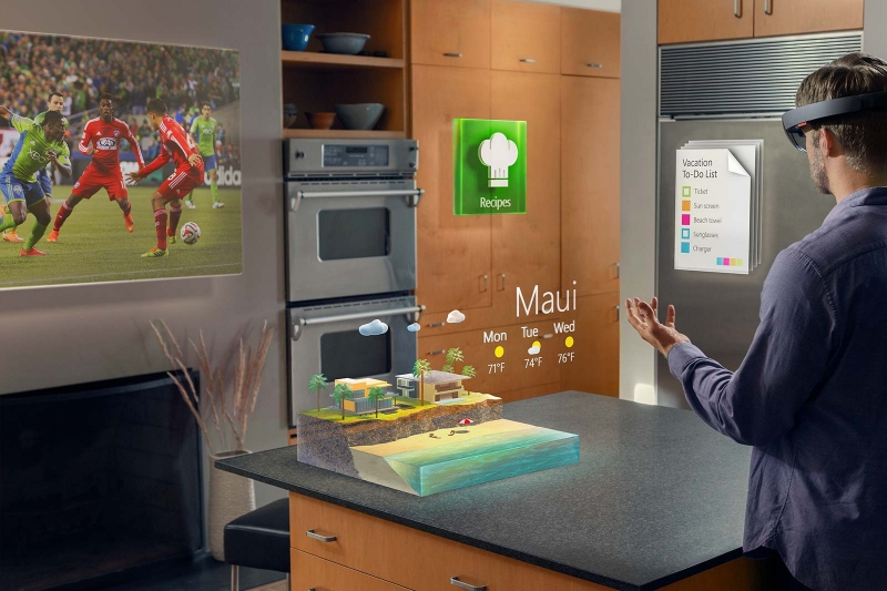 New HoloLens details revealed: 5.5-hour battery life, totally wireless, and more