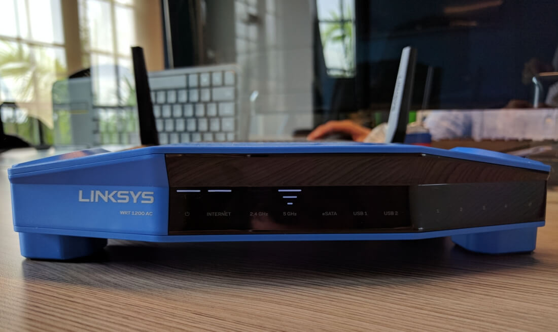 Hands-on: Linksys WRT1200AC pre-flashed ExpressVPN router