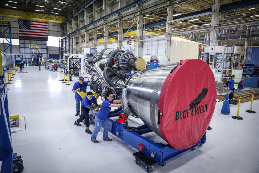 Blue Origin shows off its first fully assembled rocket engine