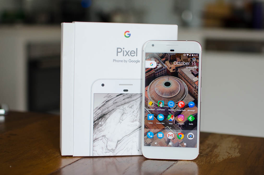 Deal alert: Buy a Pixel XL, get a free Google Home smart speaker