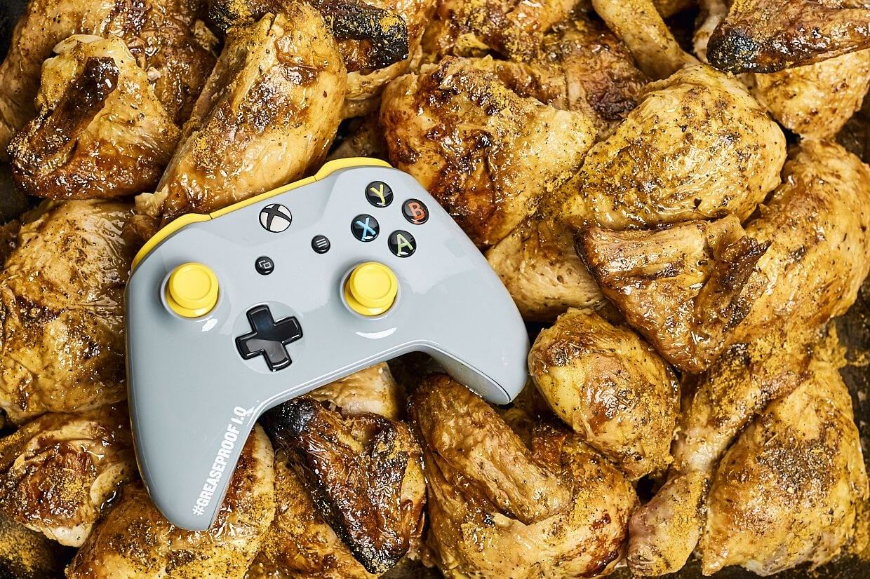 Greaseproof Xbox One controller unveiled to celebrate PUBG's full release