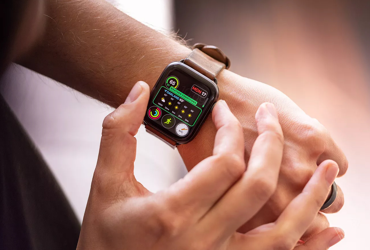 Apple pulls WatchOS 5.1 update after it bricked devices