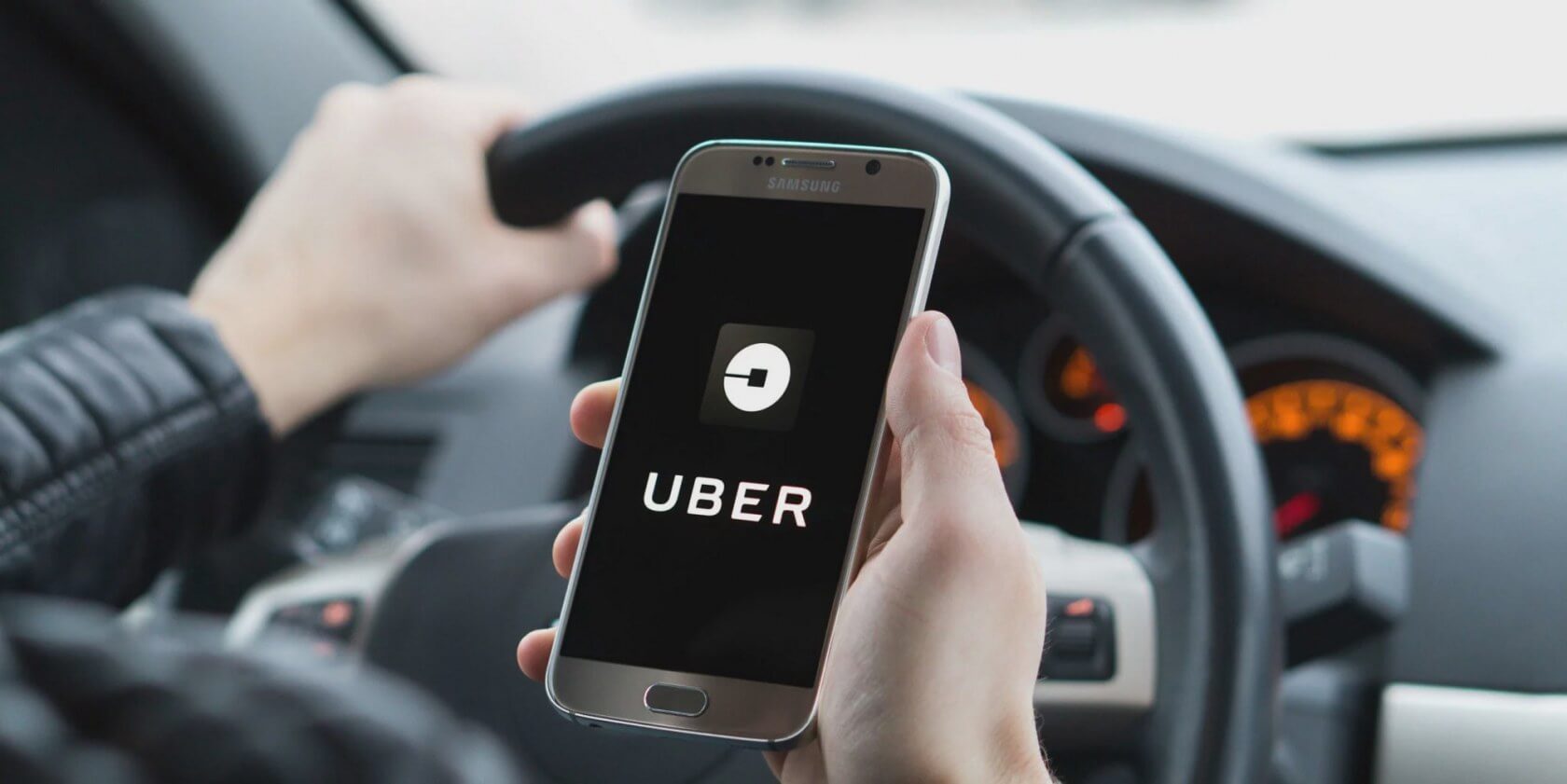 New York City passes $17 minimum wage for Uber and Lyft drivers