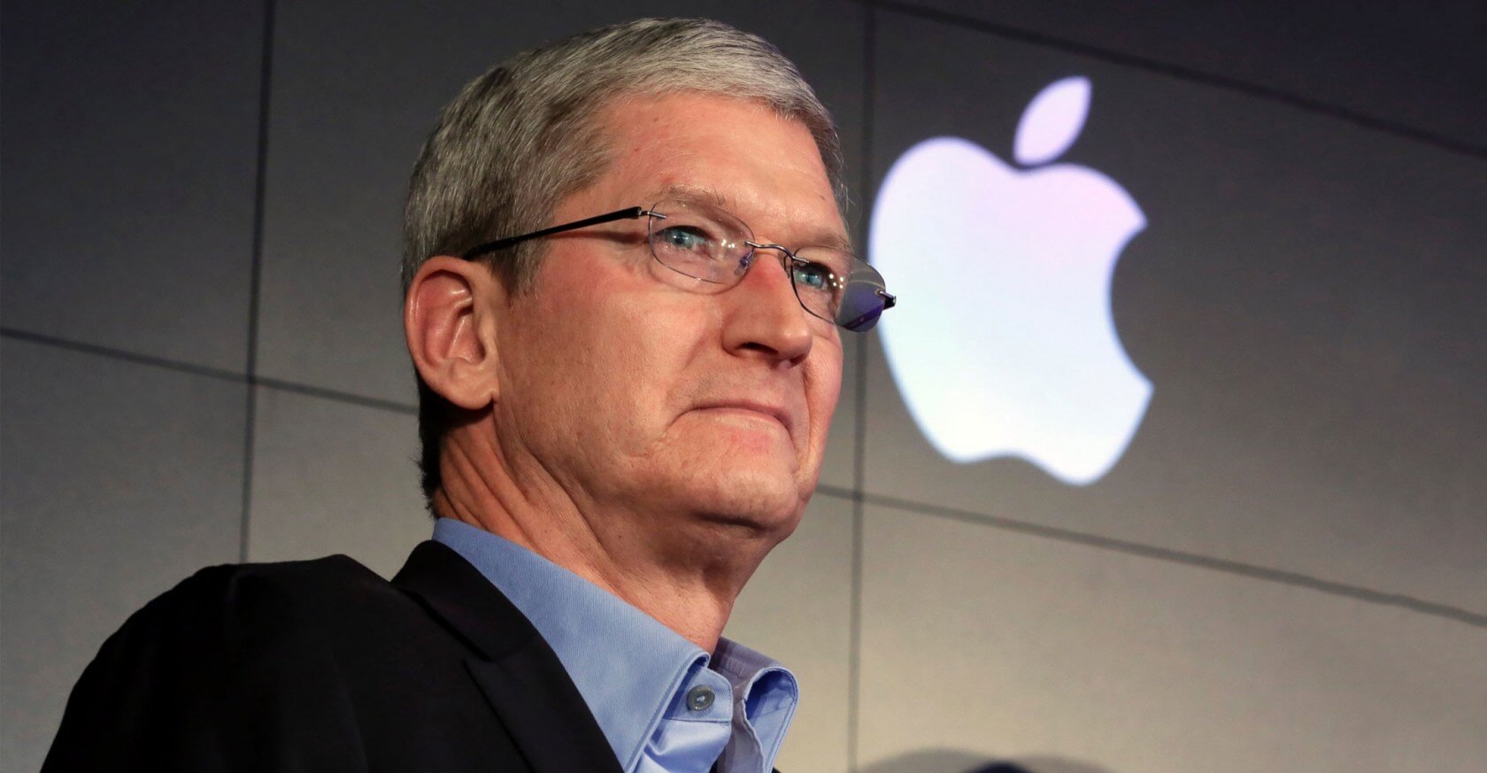Apple tries to ban former exec's book that it says reveals trade secrets