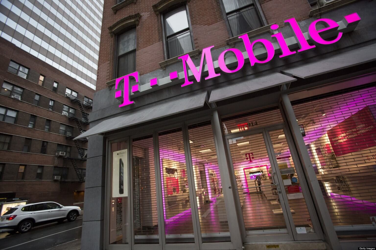 T-Mobile may launch a free, ad-supported mobile TV streaming service in the coming weeks