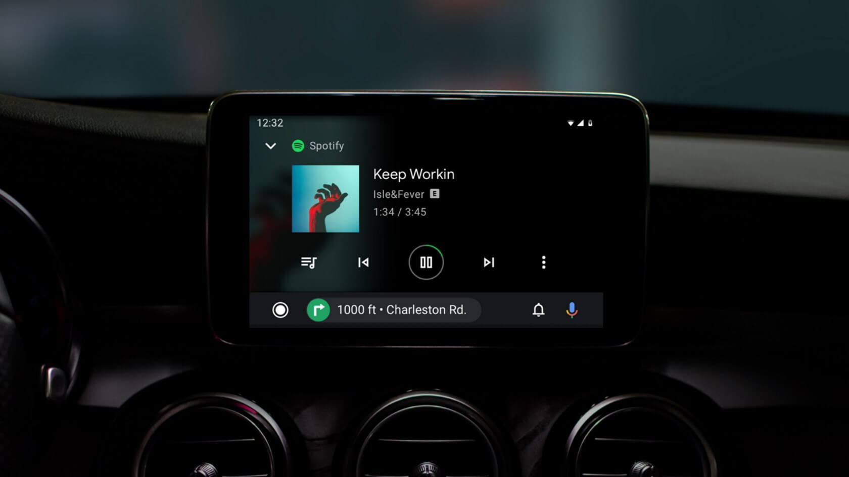 Android Auto's major overhaul rolls out today, bringing a darker interface, better multitasking, and more