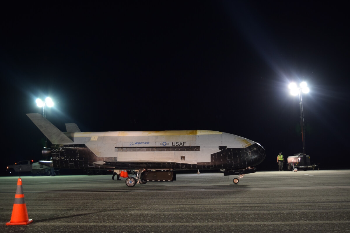 Air Force X-37B spaceplane spends 780 days in orbit conducting classified experiments
