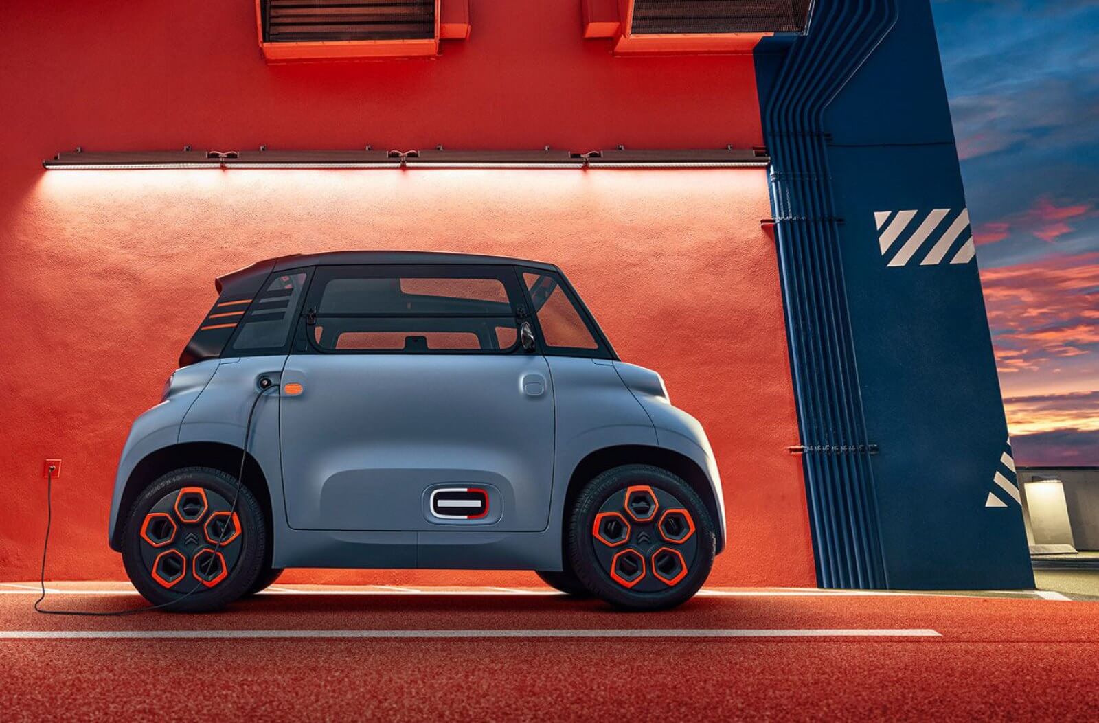 Citroën unveils 2-seat EV that costs $22 per month and doesn't require a license