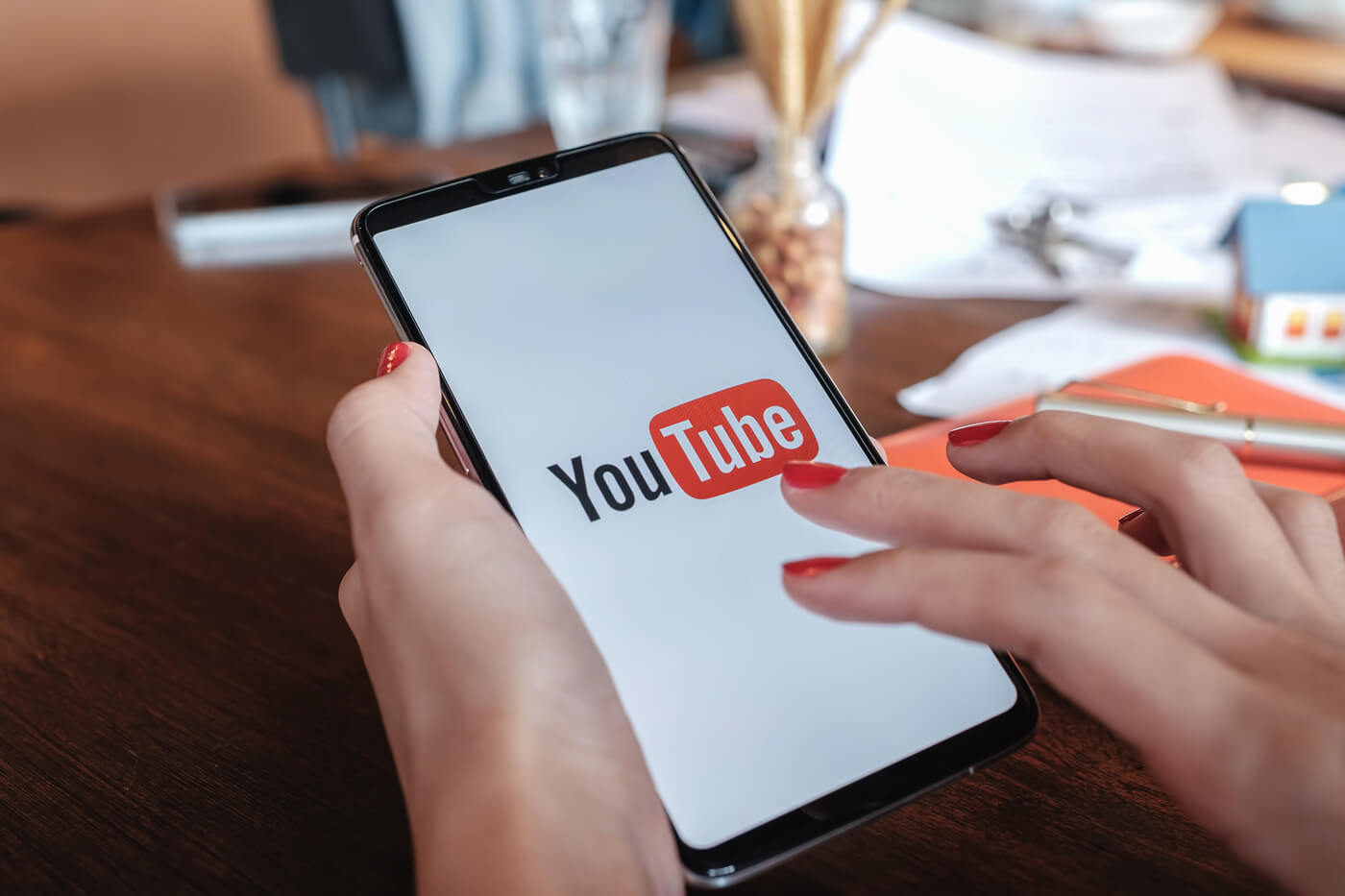 YouTube updates app with a new 'Explore' tab