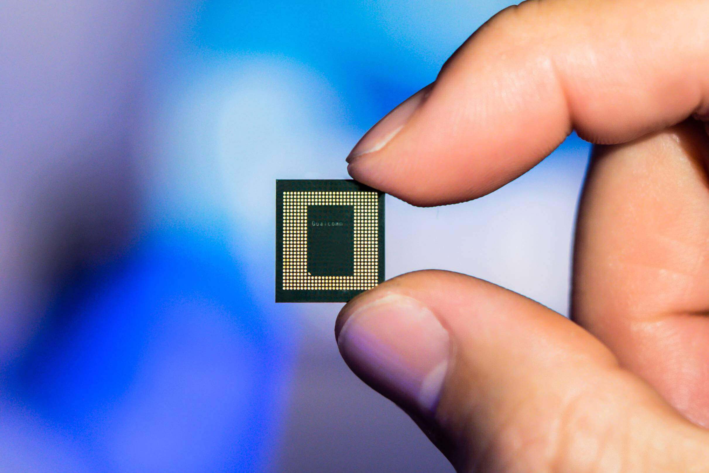 Qualcomm's first Wi-Fi 6E chips are aimed at phones and routers