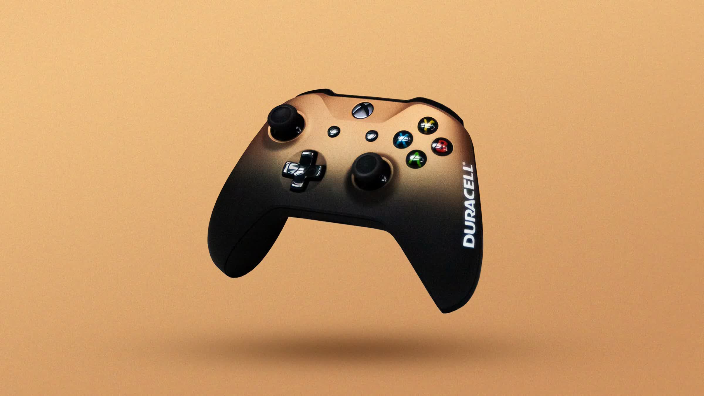 Xbox controllers still use AA batteries because of a long-standing agreement with Duracell