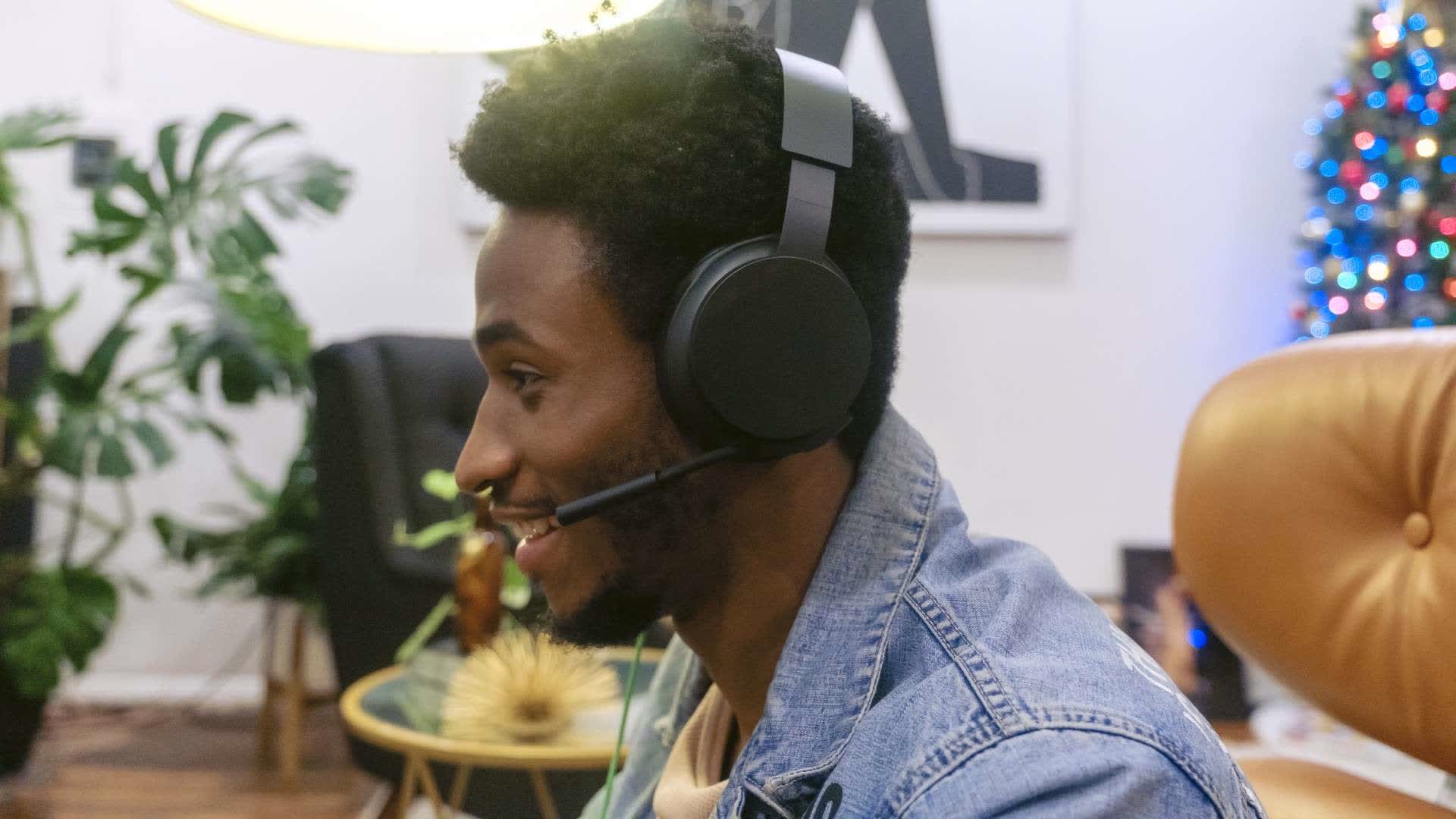 Microsoft introduces stylish and affordable Xbox wired headset