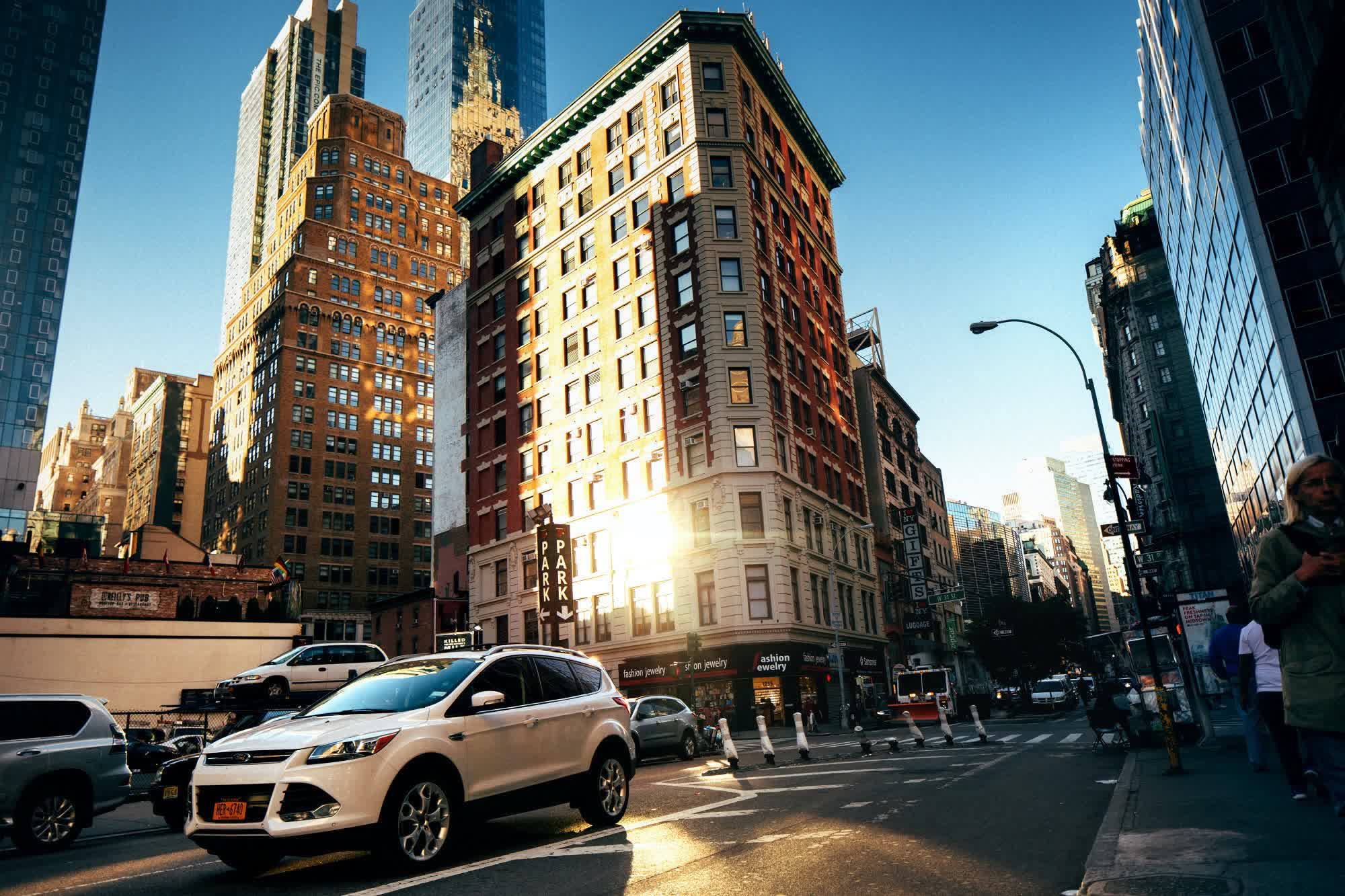 New York to ban the sale of all gas-powered cars by 2035
