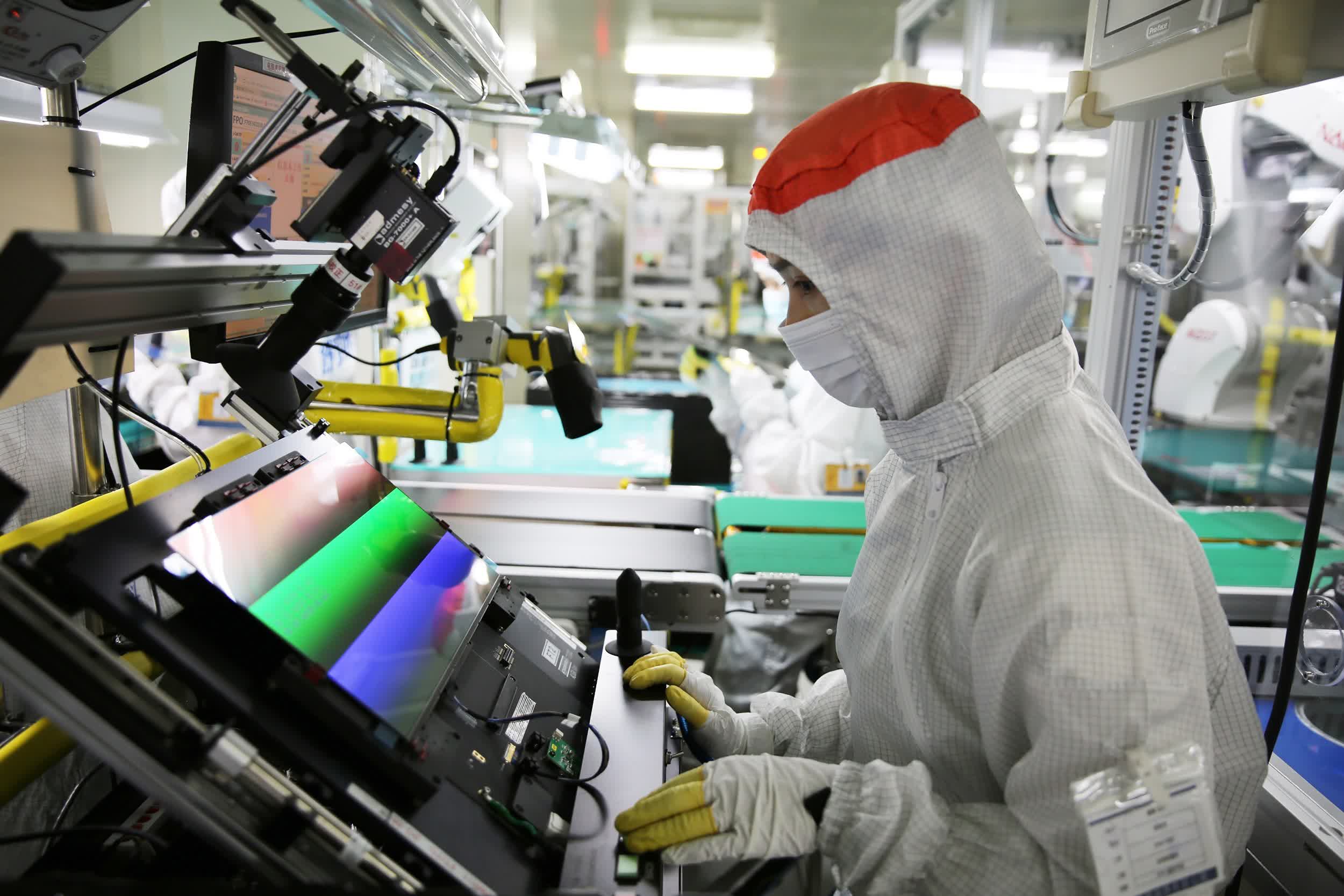Samsung starts mass manufacturing 90Hz OLED displays for laptops