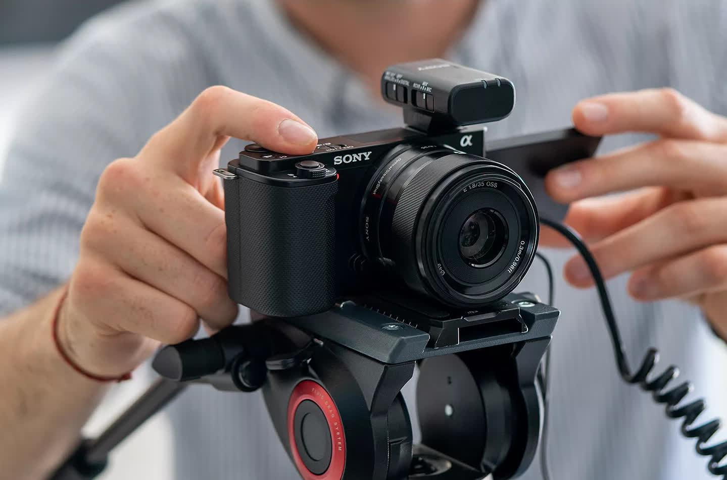 Sony suspends orders of its new ZV-E10 mirrorless vlogger camera due to chip shortage