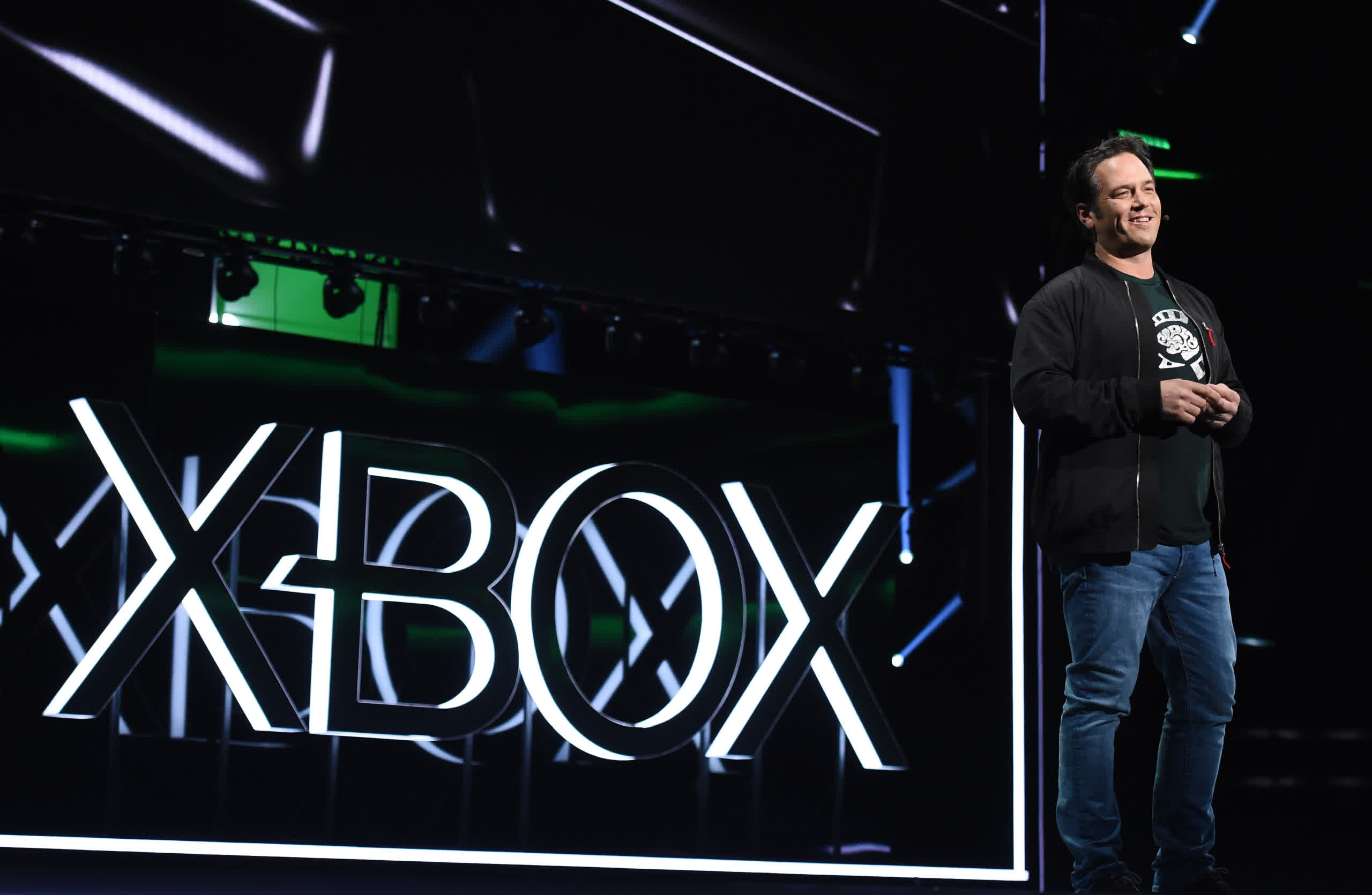 Head of Xbox Phil Spencer wants cross-platform bans and block lists