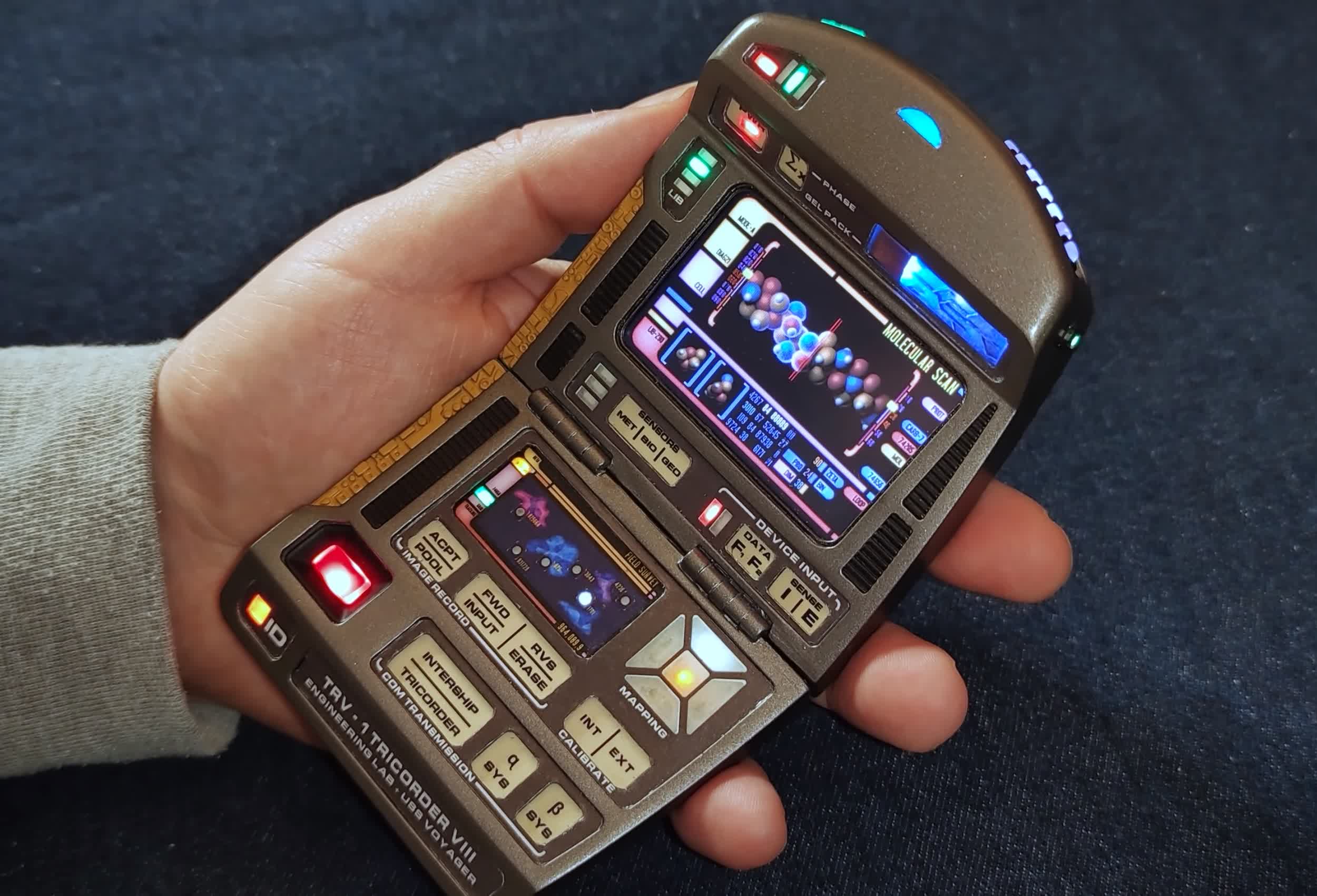 YouTuber builds Star Trek Tricorder that puts Hollywood props to shame