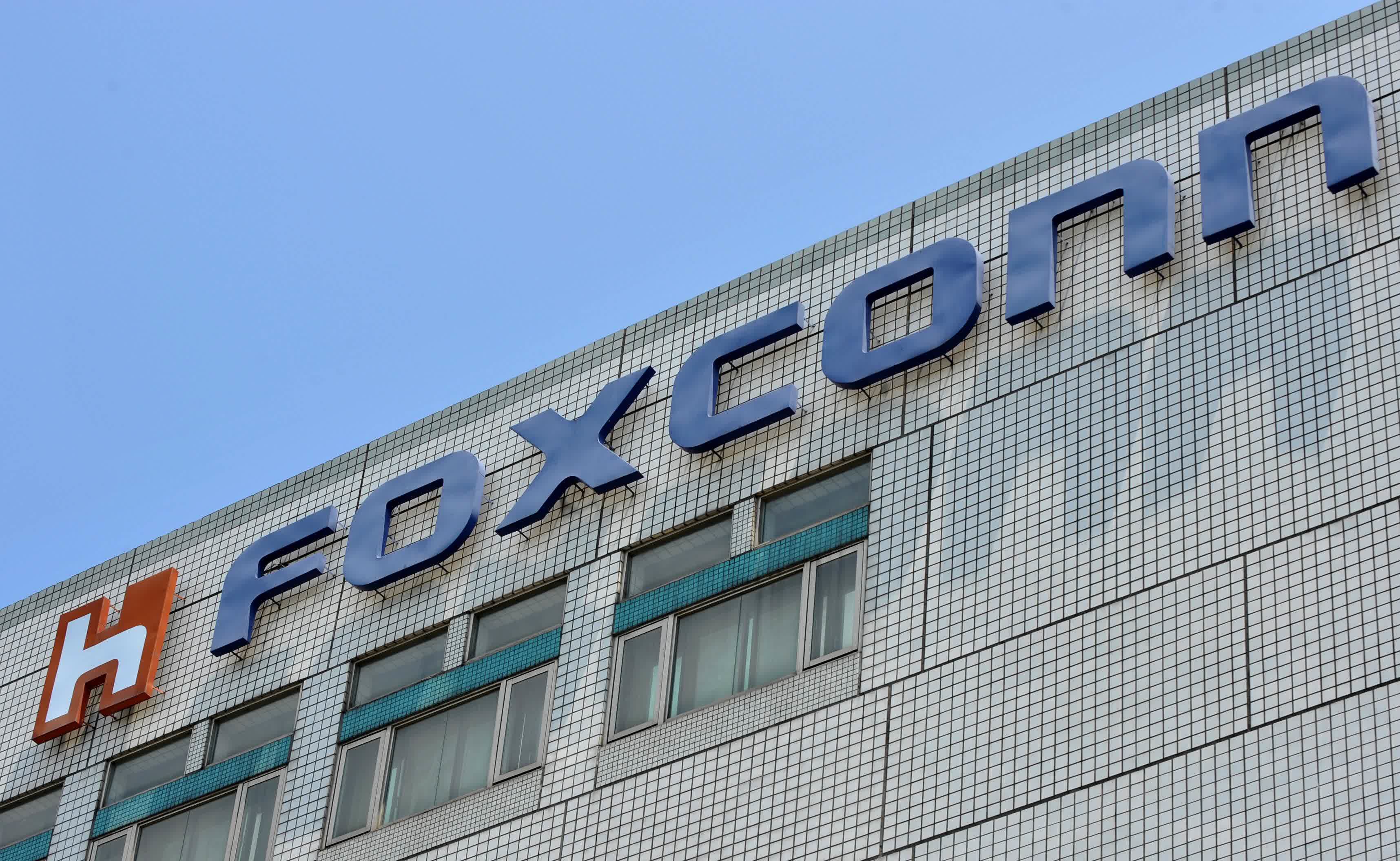 Foxconn unveils plans to build battery factories in Taiwan
