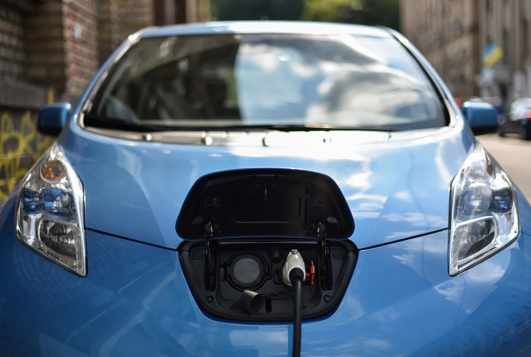 Biden administration proposes nationwide EV charging station requirements