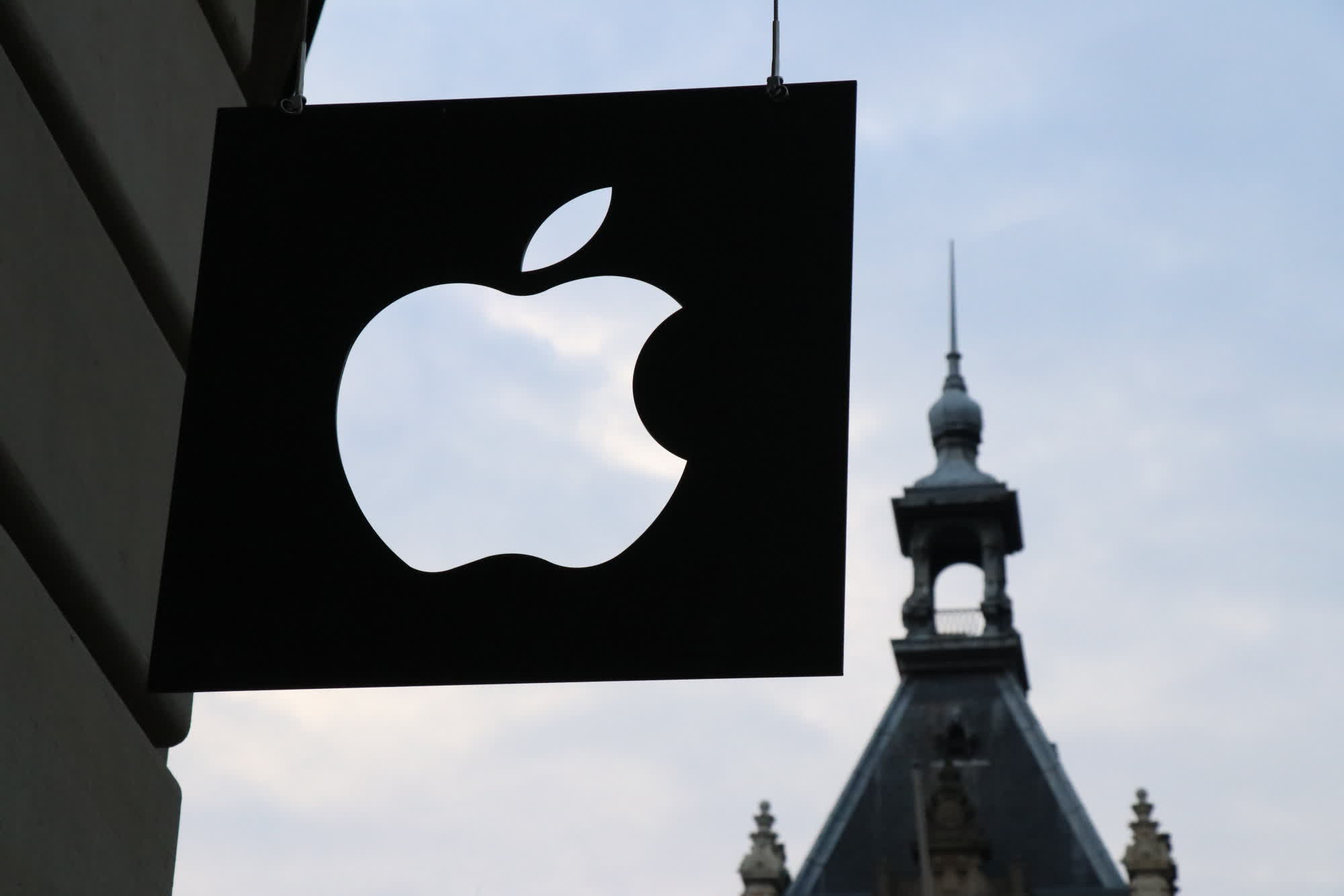 Apple says Meta's 50 percent virtual sales commission is 'hypocrisy'