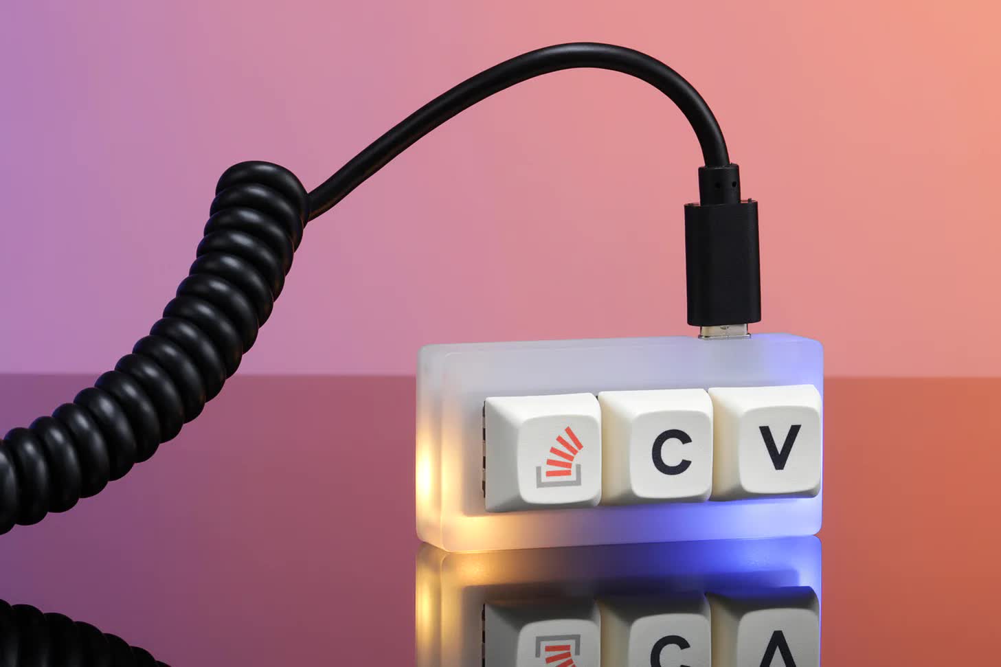 The 3-key Stack Overflow keyboard gets updated with RGB, hot-swappable switches