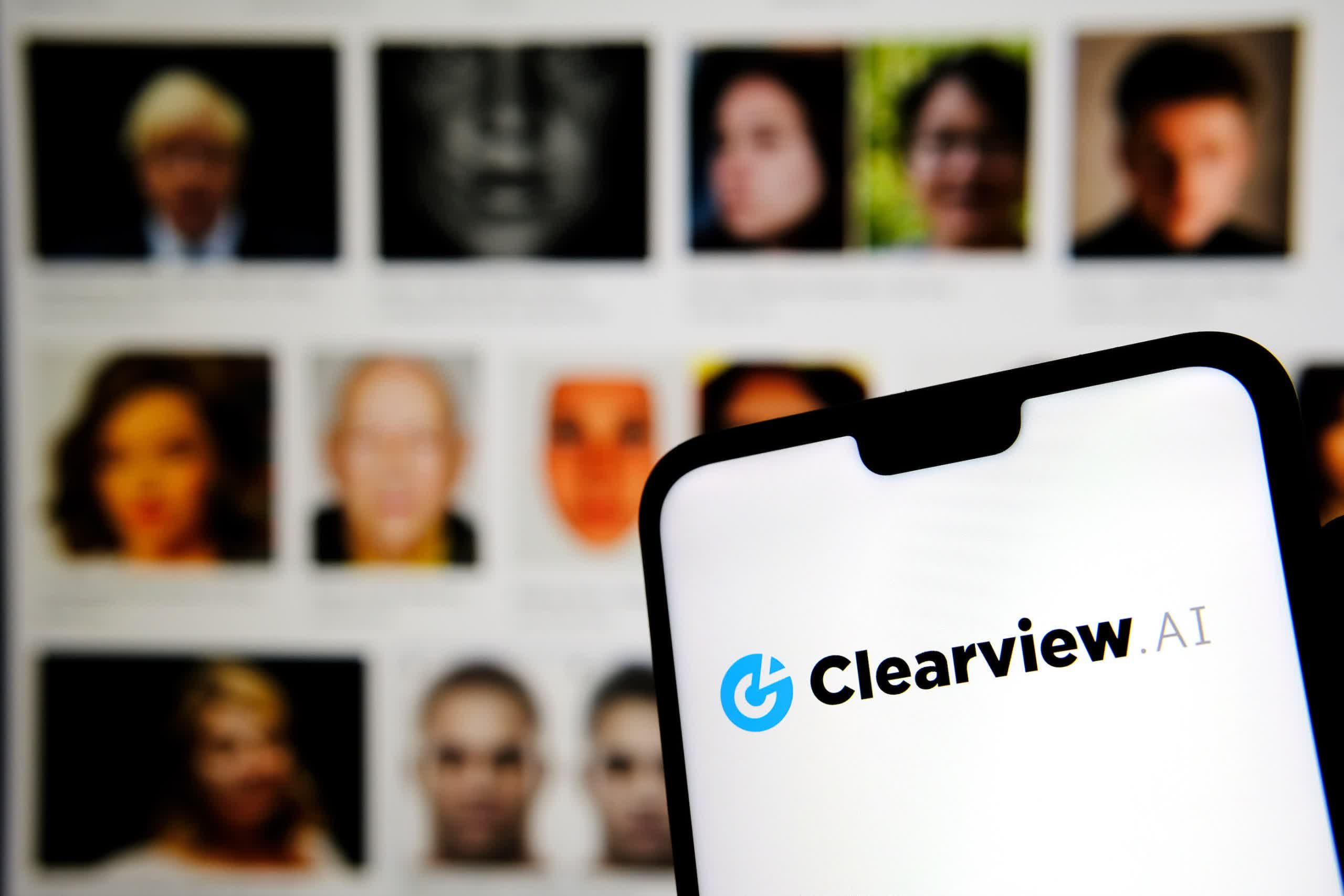 Pengawas privasi Inggris mendenda Clearview £7,5 juta dan memerintahkan pembersihan foundation knowledge