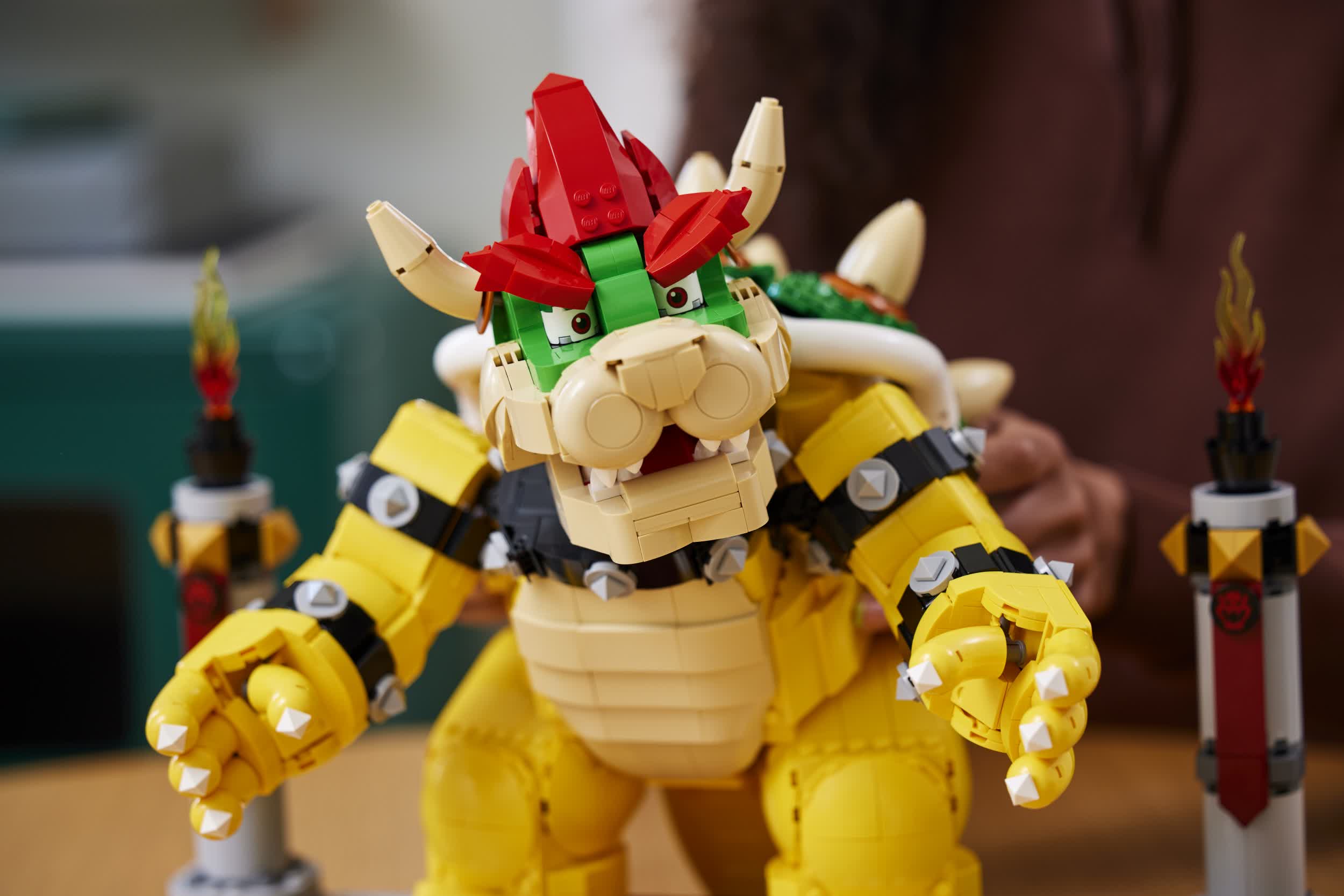 Lego's largest Super Mario set is the 2,807-piece Mighty Bowser