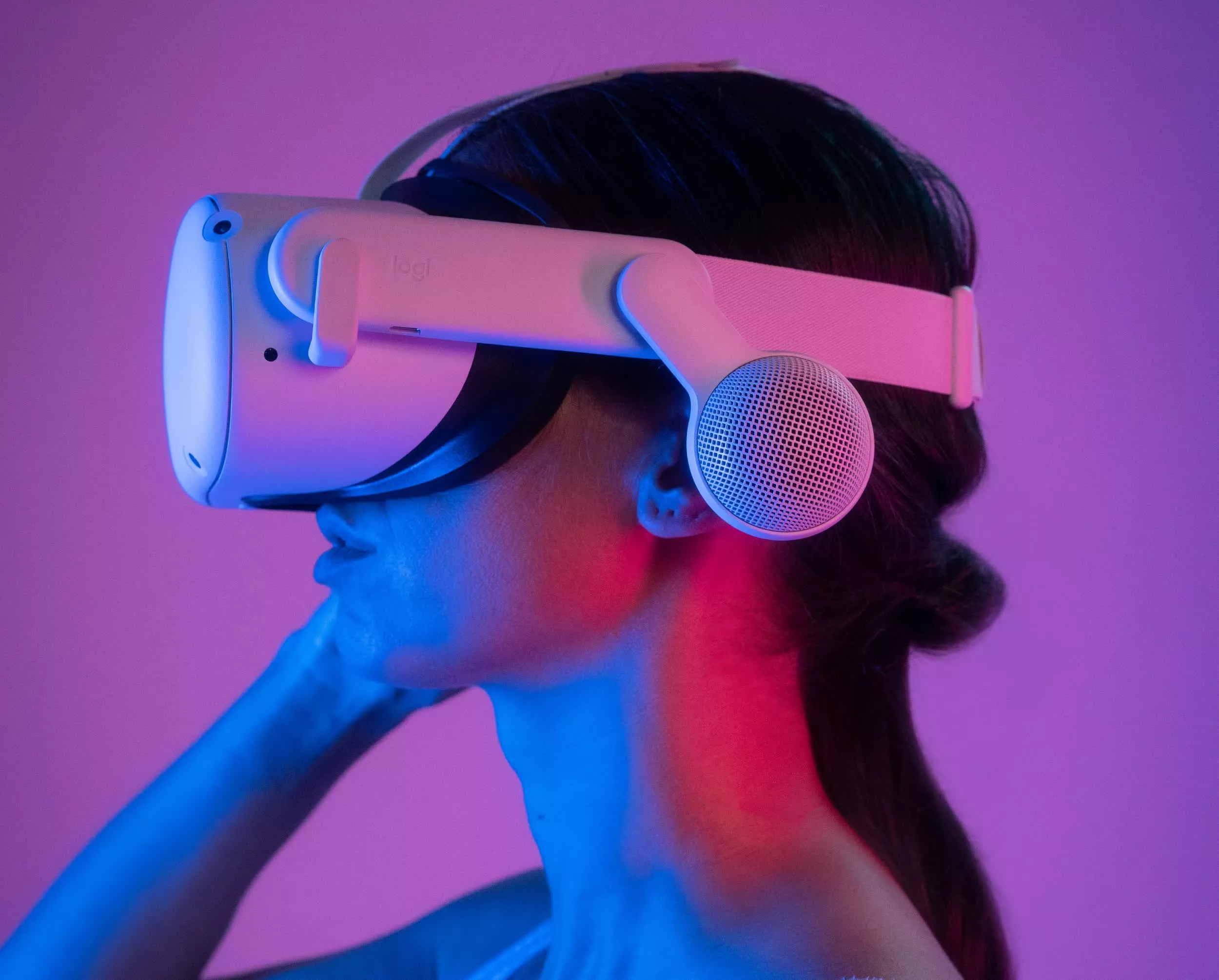 Logitech announces $100 speaker add-on for the Meta Quest 2 VR headset