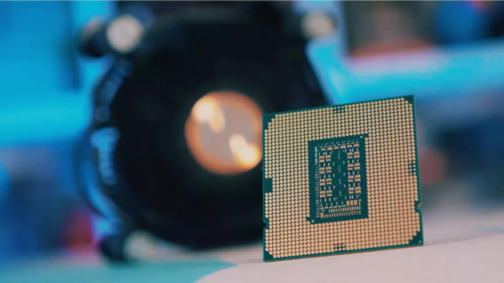 Intel teases Raptor Lake platform innovations as AMD prepares to launch Ryzen 7000
