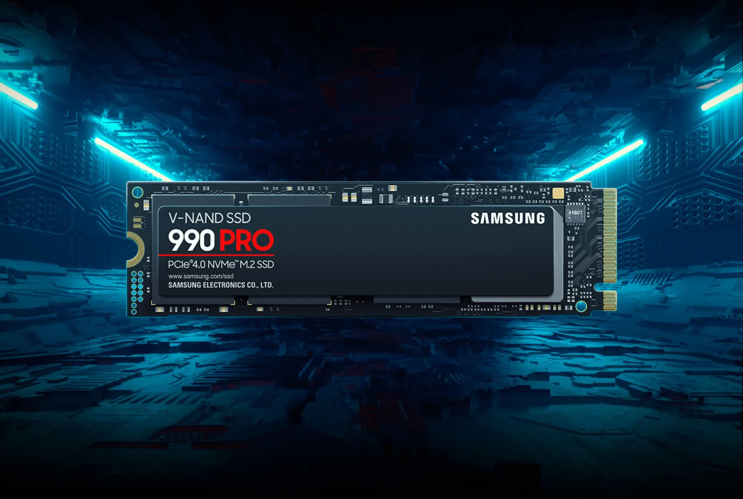 Samsung 990 Pro users are reporting rapid health loss