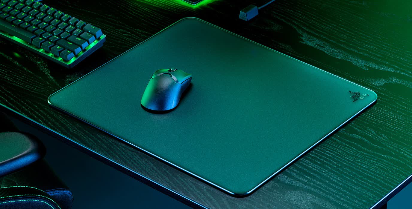 Razer's first glass mouse mat comes with some weird warnings
