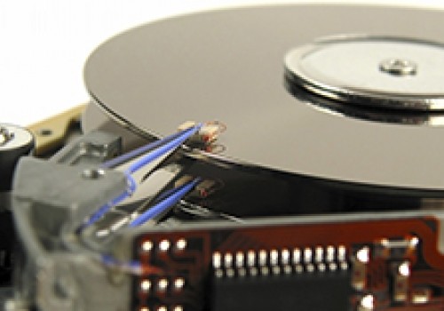 Which company invented the hard disk drive? thumbnail