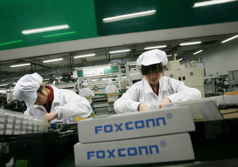 Foxconn reportedly planning to build a $9 billion factory in Saudi Arabia's future city