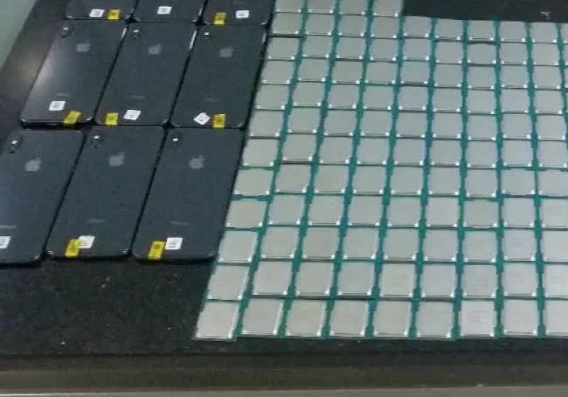 Woman tries to enter China with over 200 Intel CPUs hidden inside fake pregnant belly
